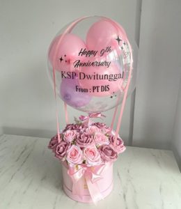 Шар с цветами "Корзиночка" Шар с цветами "Корзиночка"